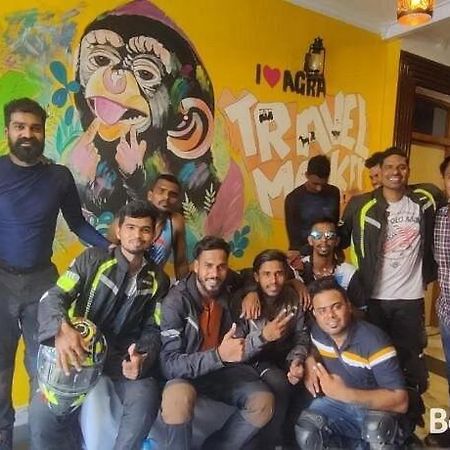 Travel Monkey Hostel Agra  Esterno foto