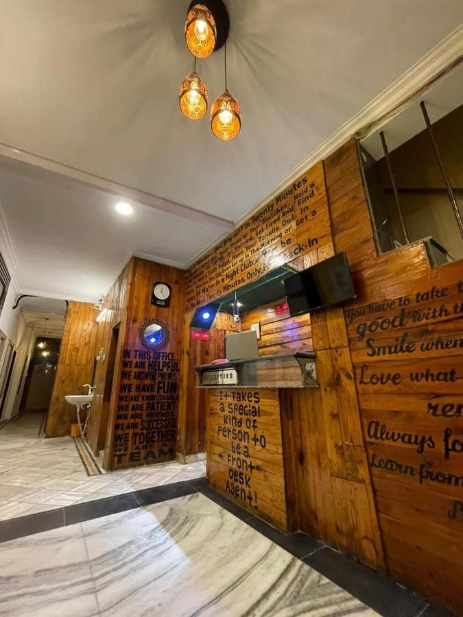 Travel Monkey Hostel Agra  Esterno foto
