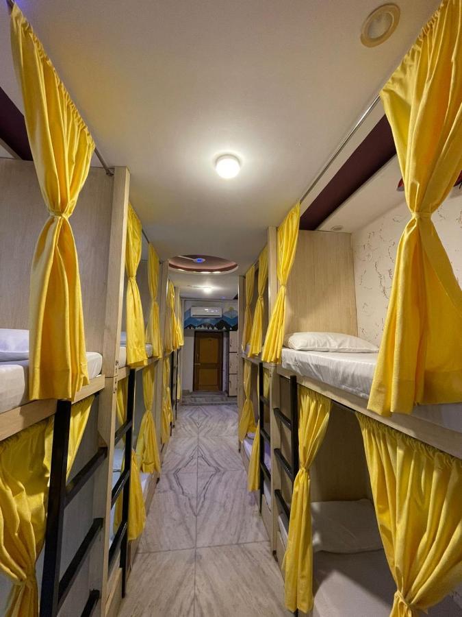 Travel Monkey Hostel Agra  Esterno foto