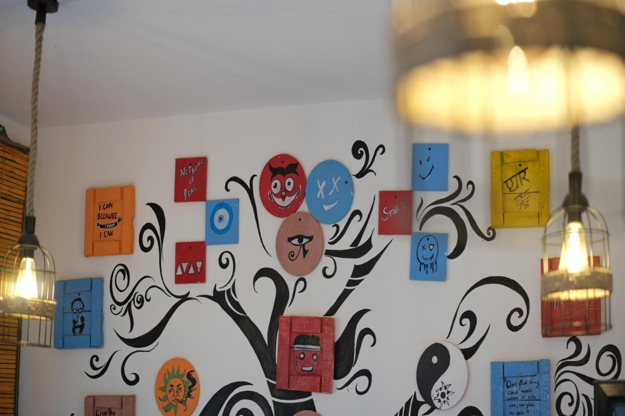 Travel Monkey Hostel Agra  Esterno foto