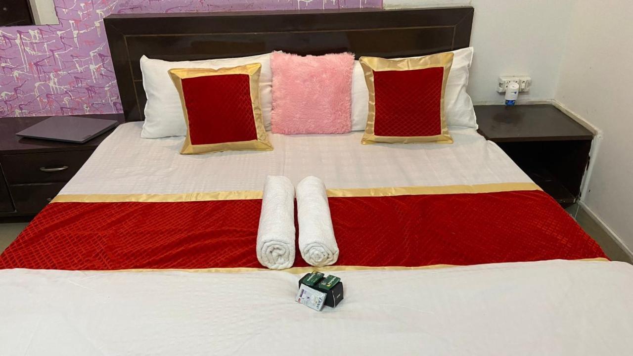 Travel Monkey Hostel Agra  Esterno foto