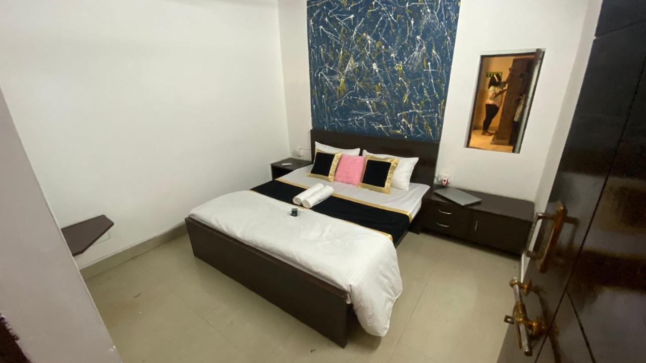 Travel Monkey Hostel Agra  Esterno foto