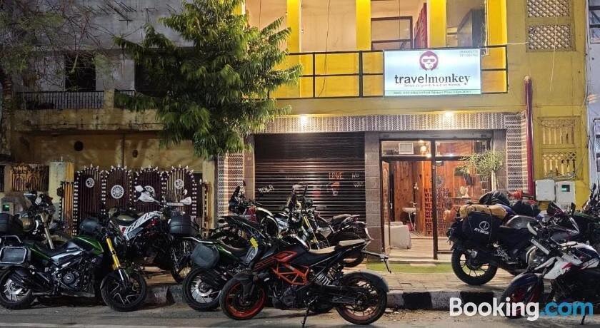 Travel Monkey Hostel Agra  Esterno foto